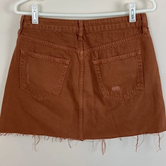 🌷We The Free Distressed Copper Denim Mini Skirt Size 29 - Picture 3 of 5